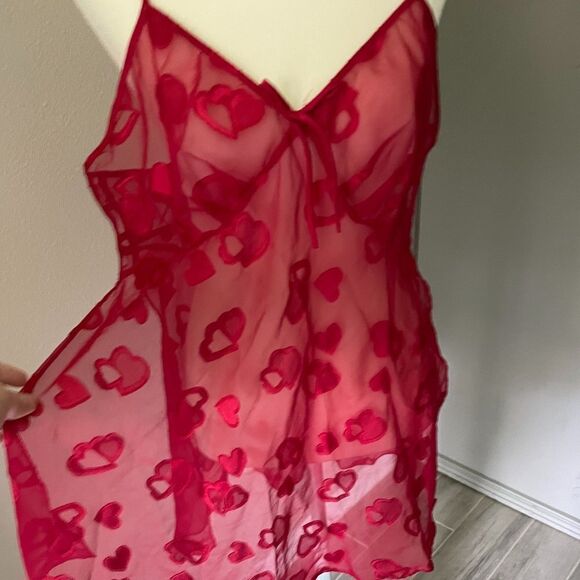 NWOT Secret Treasures Sexy Red Teddy - M - Picture 2 of 7